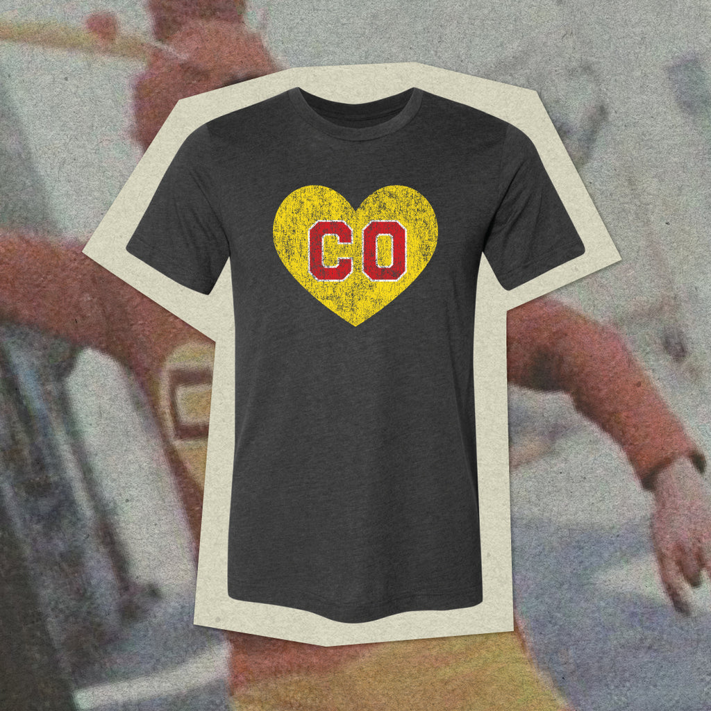 El Chapulin Heart T-shirt